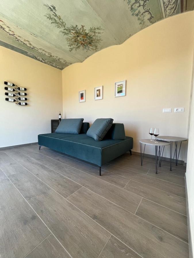 Le Cornici - Cascina Di Charme Hotell Diano dʼAlba Eksteriør bilde